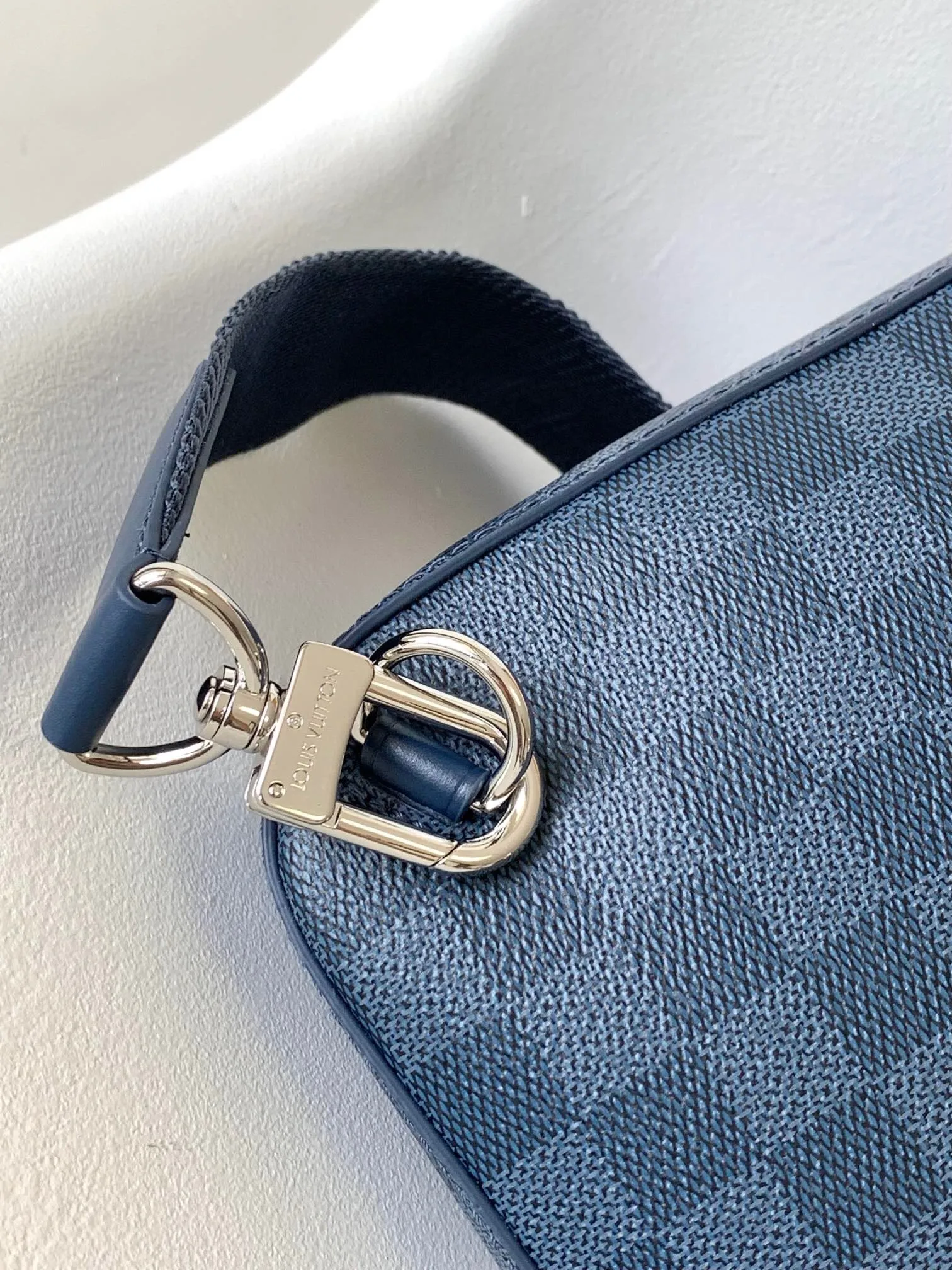 All categories 💚 Top version men’s bags 💚 LV 2025 official website new LV chest bag