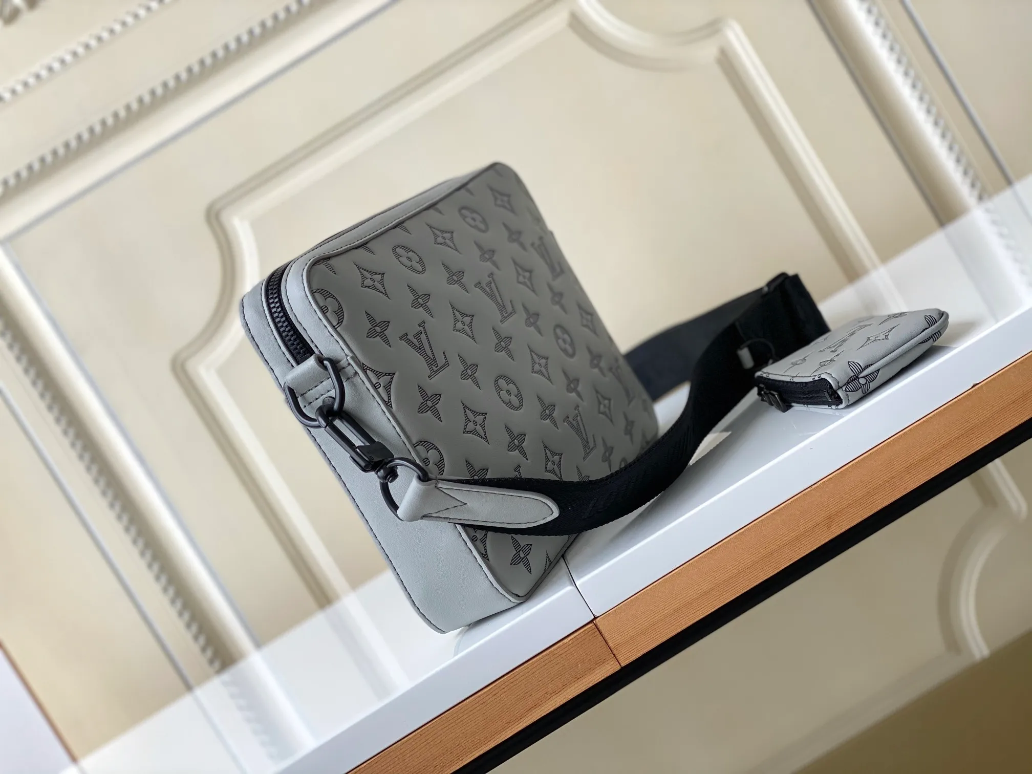 All categories 💚 Top version men’s bags 💚 LV 2024 new LV crossbody bag