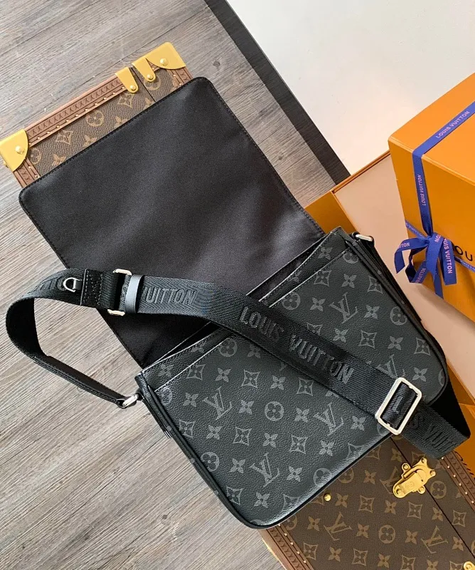 All categories 💚 Top version men’s bags 💚 LV 2024 official website new LV crossbody bag