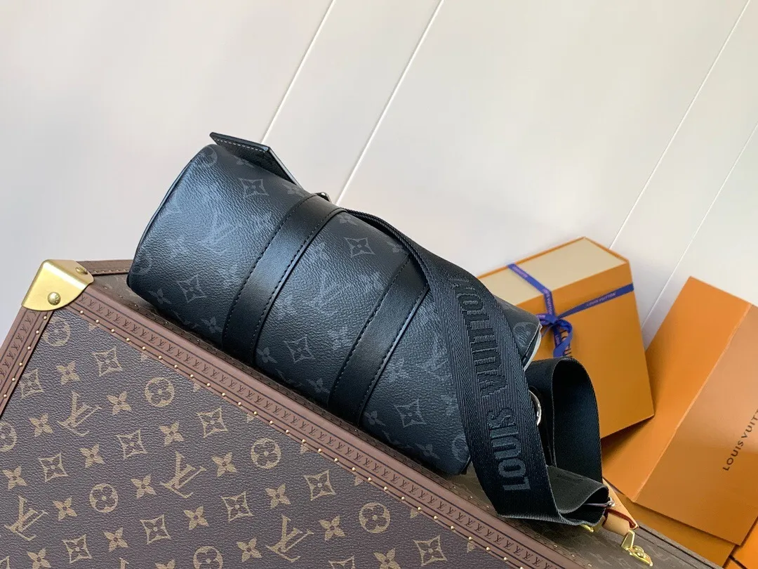 All categories 💚 Top version men’s bags 💚 LV 2024 official website new LV crossbody bag