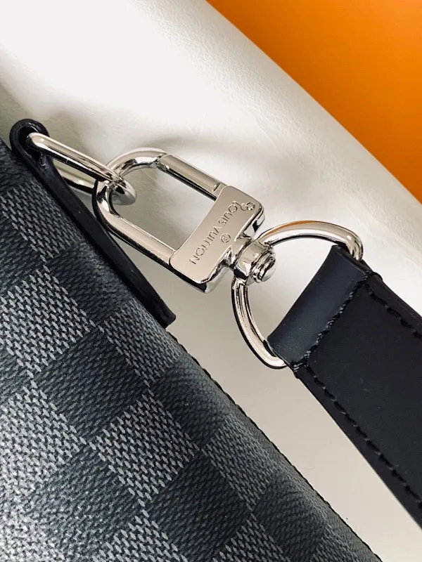 All categories 💚 Top version men’s bags 💚 LV 2025 official website new LV briefcase