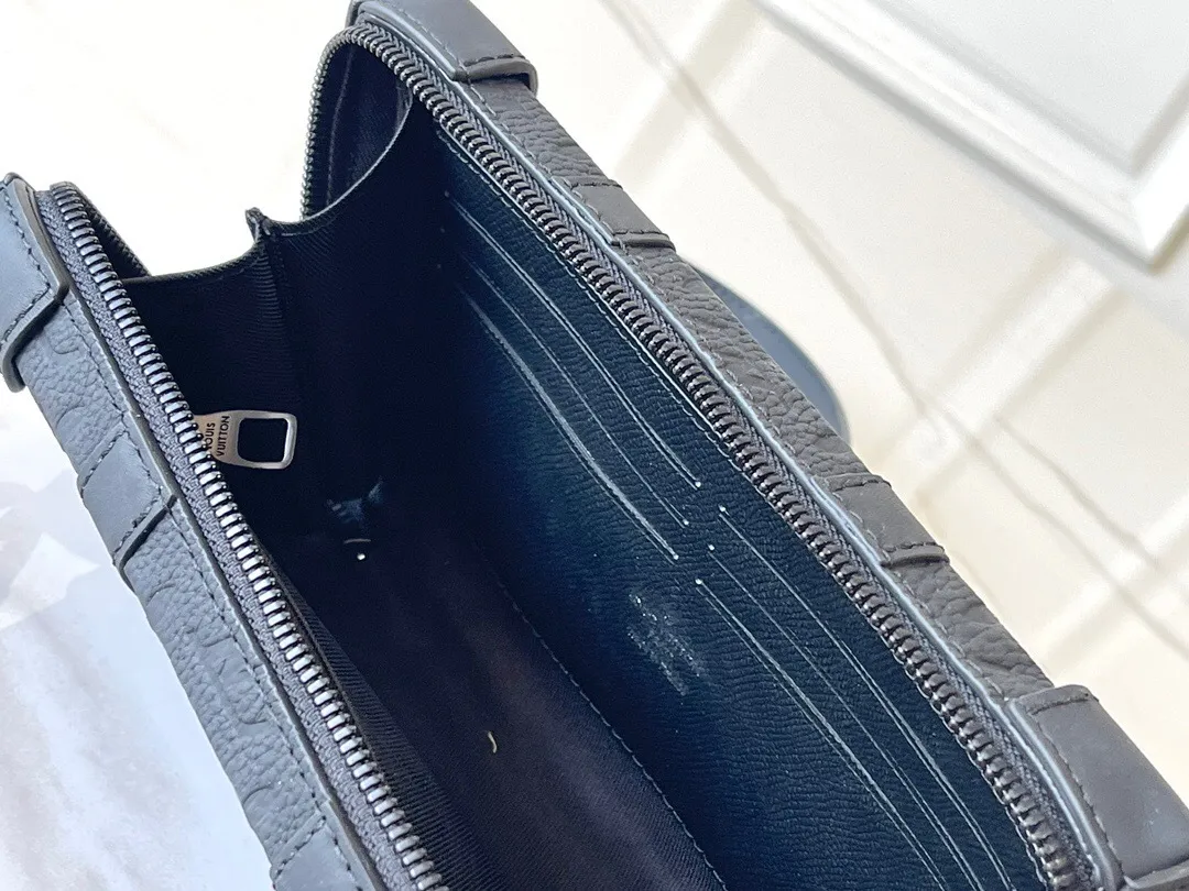 All categories 💚 Top version men’s bags 💚 LV 2025 official website new LV crossbody bag