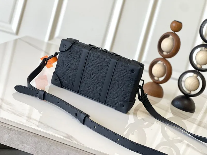 All categories 💚 Top version men’s bags 💚 LV 2025 official website new LV crossbody bag