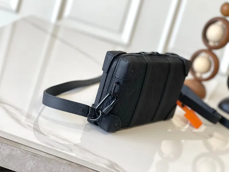 All categories 💚 Top version men’s bags 💚 LV 2025 official website new LV crossbody bag