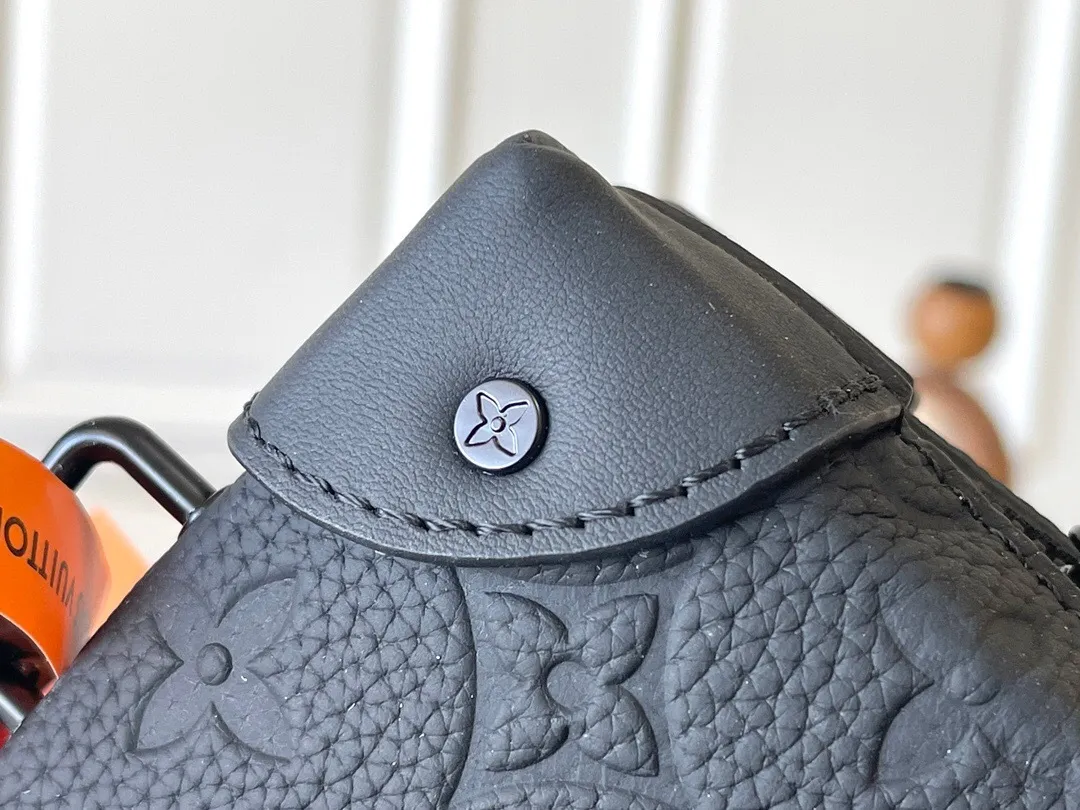 All categories 💚 Top version men’s bags 💚 LV 2025 official website new LV crossbody bag