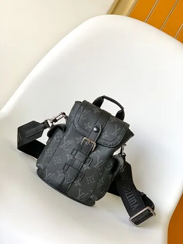 All categories 💚 Top version men’s bags 💚 LV 2023 new LV crossbody bag