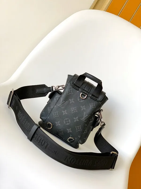 All categories 💚 Top version men’s bags 💚 LV 2023 new LV crossbody bag
