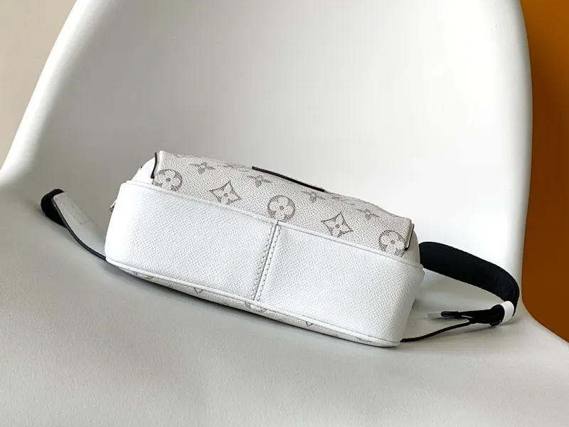 All categories 💚 Top version men’s bags 💚 LV 2024 new LV waist bag