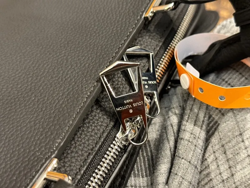 All categories 💚 Top version men’s bags 💚 LV 2024 new LV briefcase