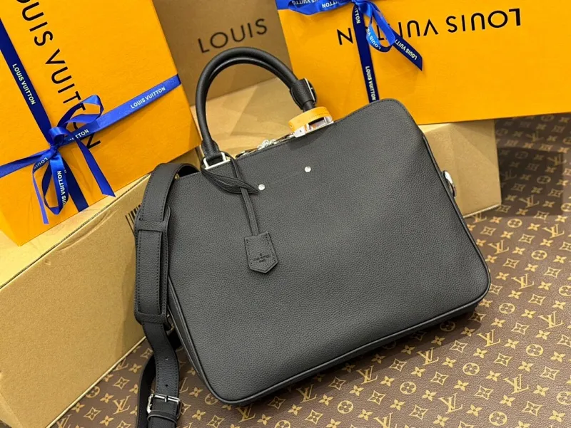 All categories 💚 Top version men’s bags 💚 LV 2024 new LV briefcase