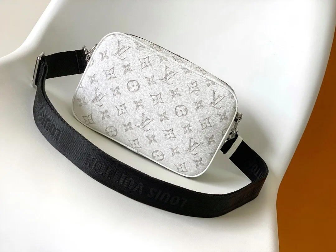 All categories 💚 Top version men’s bags 💚 LV 2025 official website new LV crossbody bag