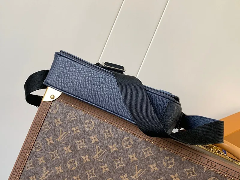 All categories 💚 Top version men’s bags 💚 LV 2024 official website new LV crossbody bag