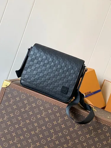 All categories 💚 Top version men’s bags 💚 LV 2024 official website new LV crossbody bag