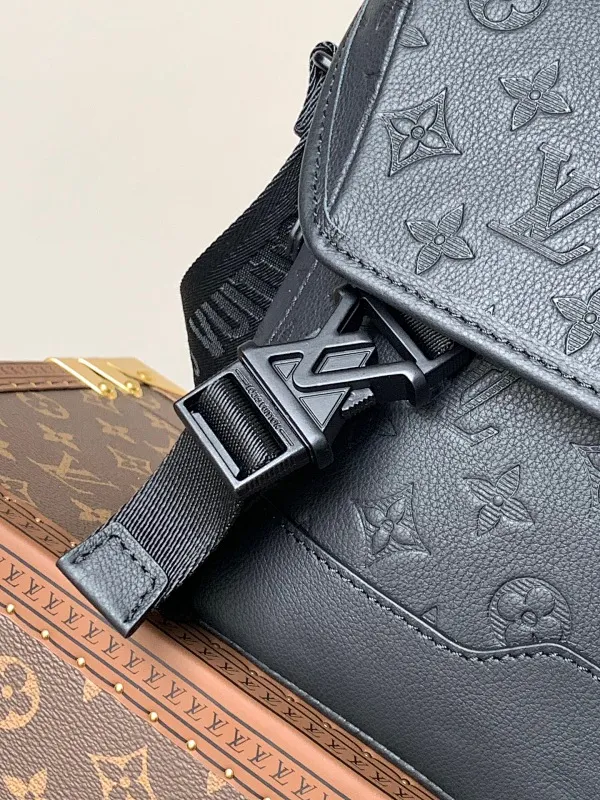 All categories 💚 Top version men’s bags 💚 LV 2024 official website new LV crossbody bag