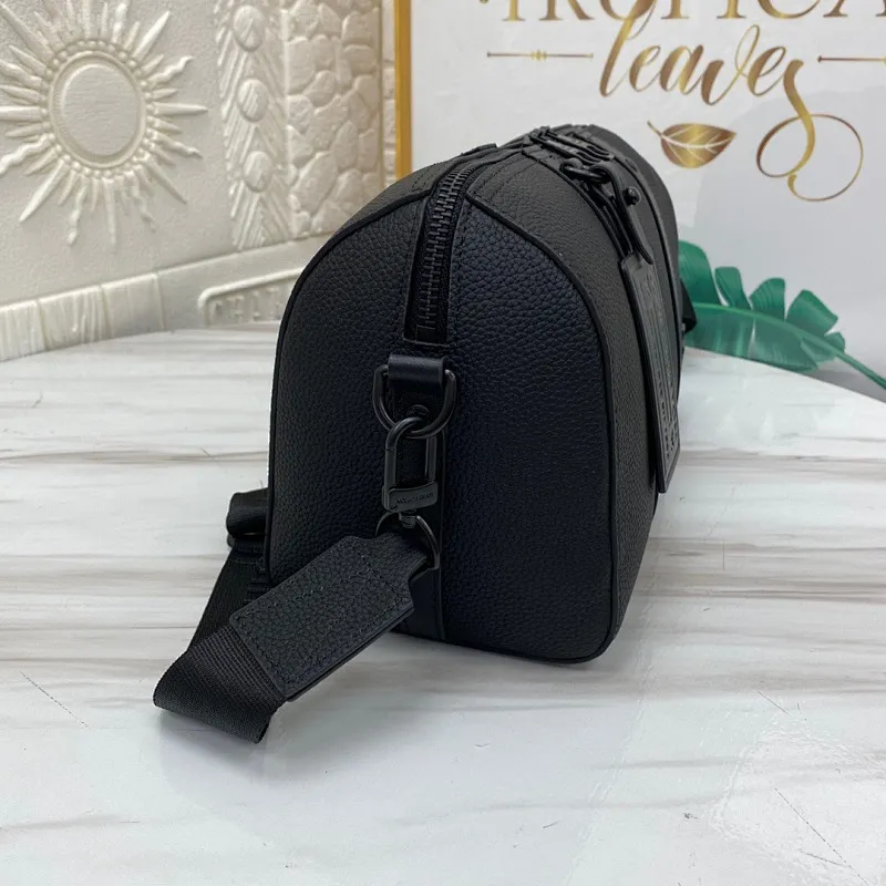 All categories 💚 Top version men’s bags 💚 LV 2024 new LV crossbody bag