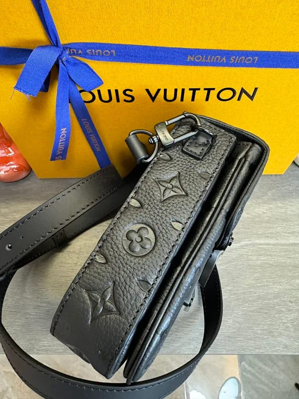 All categories 💚 Top version men’s bags 💚 LV 2024 official website new LV crossbody bag