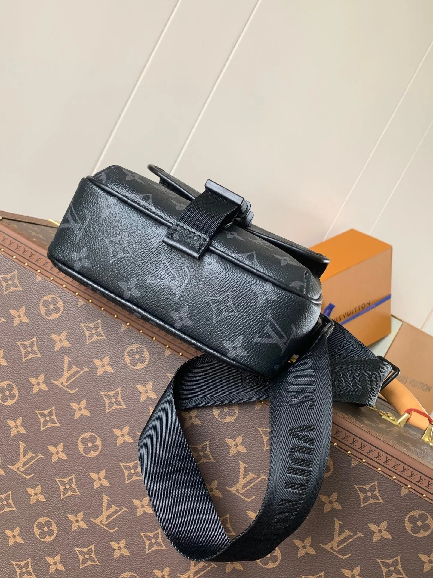 All categories 💚 Top version men’s bags 💚 LV 2024 official website new LV crossbody bag