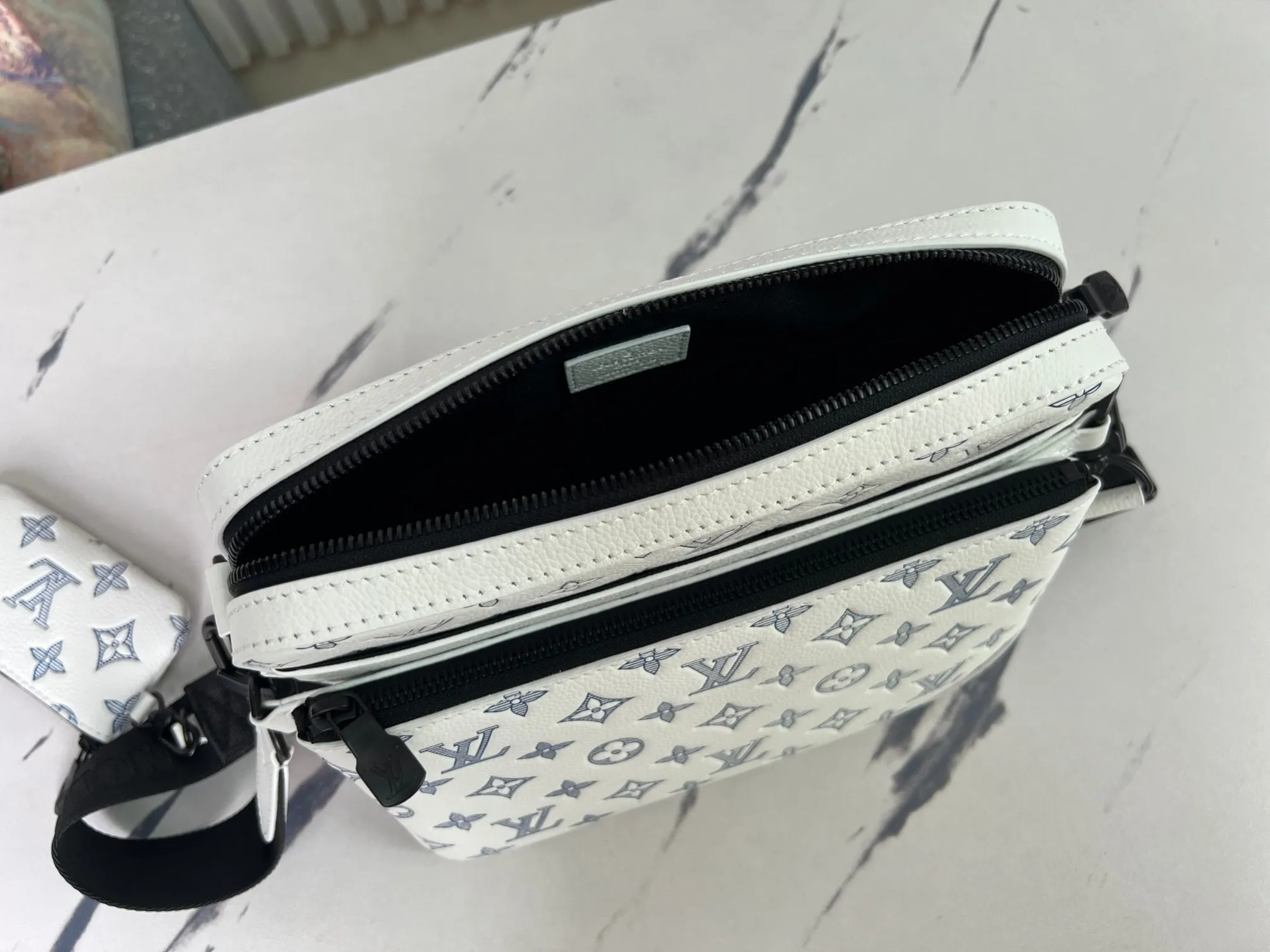 All categories 💚 Top version men’s bags 💚 LV 2024 official website new LV crossbody bag