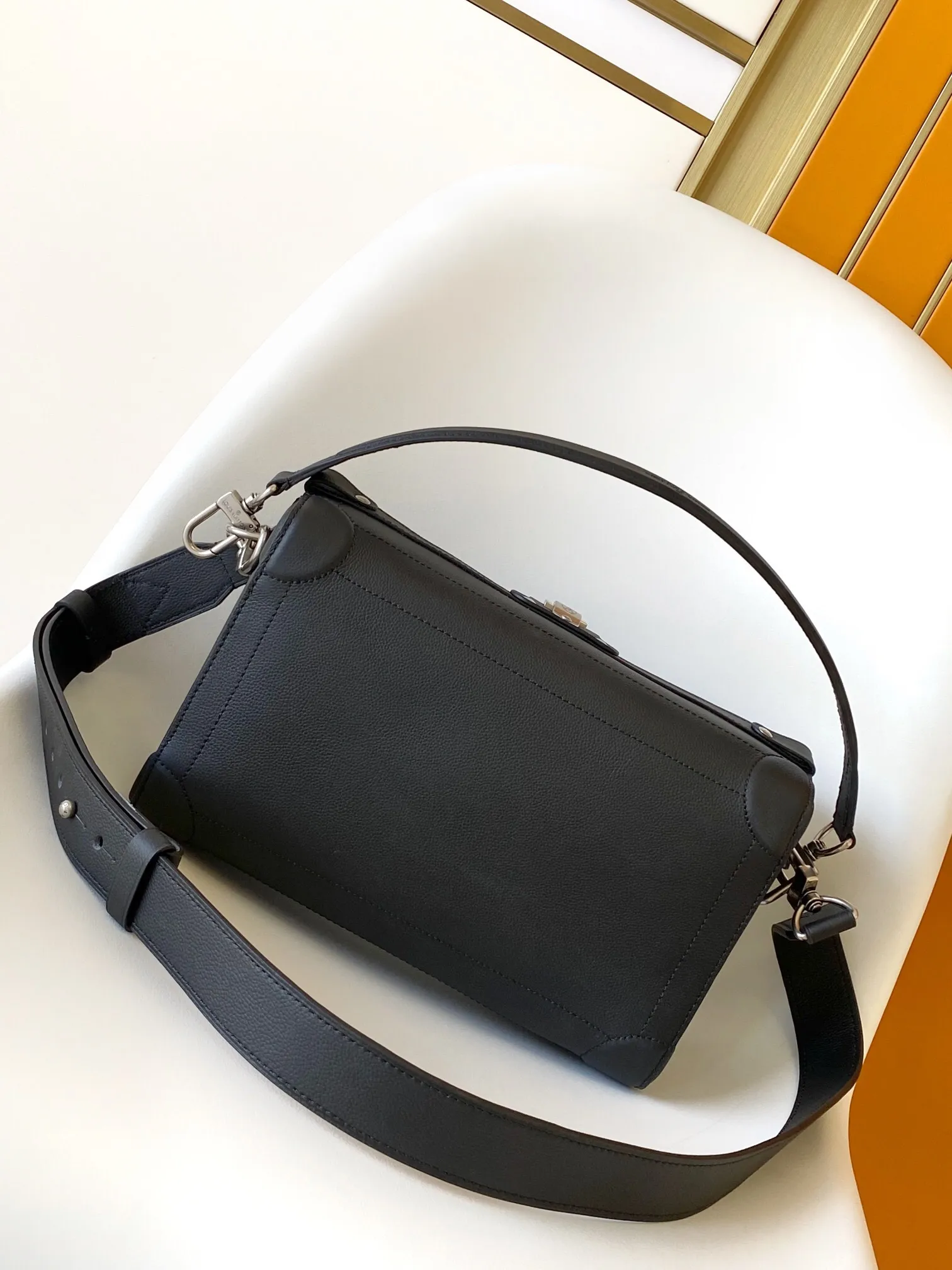 All categories 💚 Top version men’s bags 💚 LV 2024 official website new LV crossbody bag