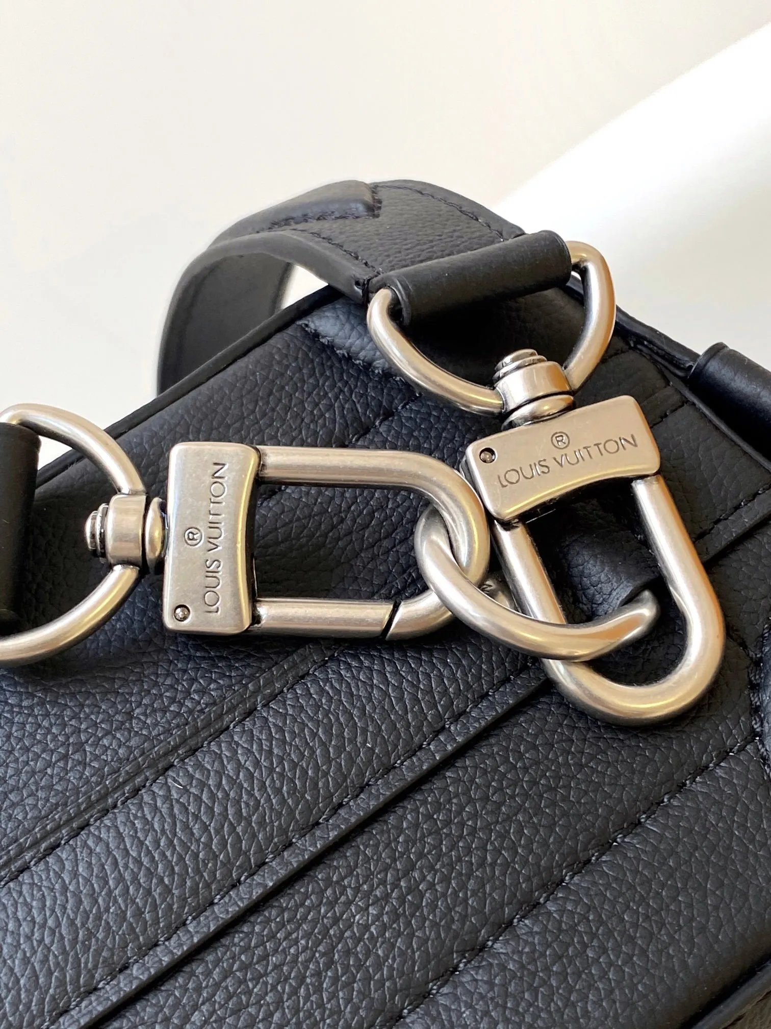 All categories 💚 Top version men’s bags 💚 LV 2024 official website new LV crossbody bag
