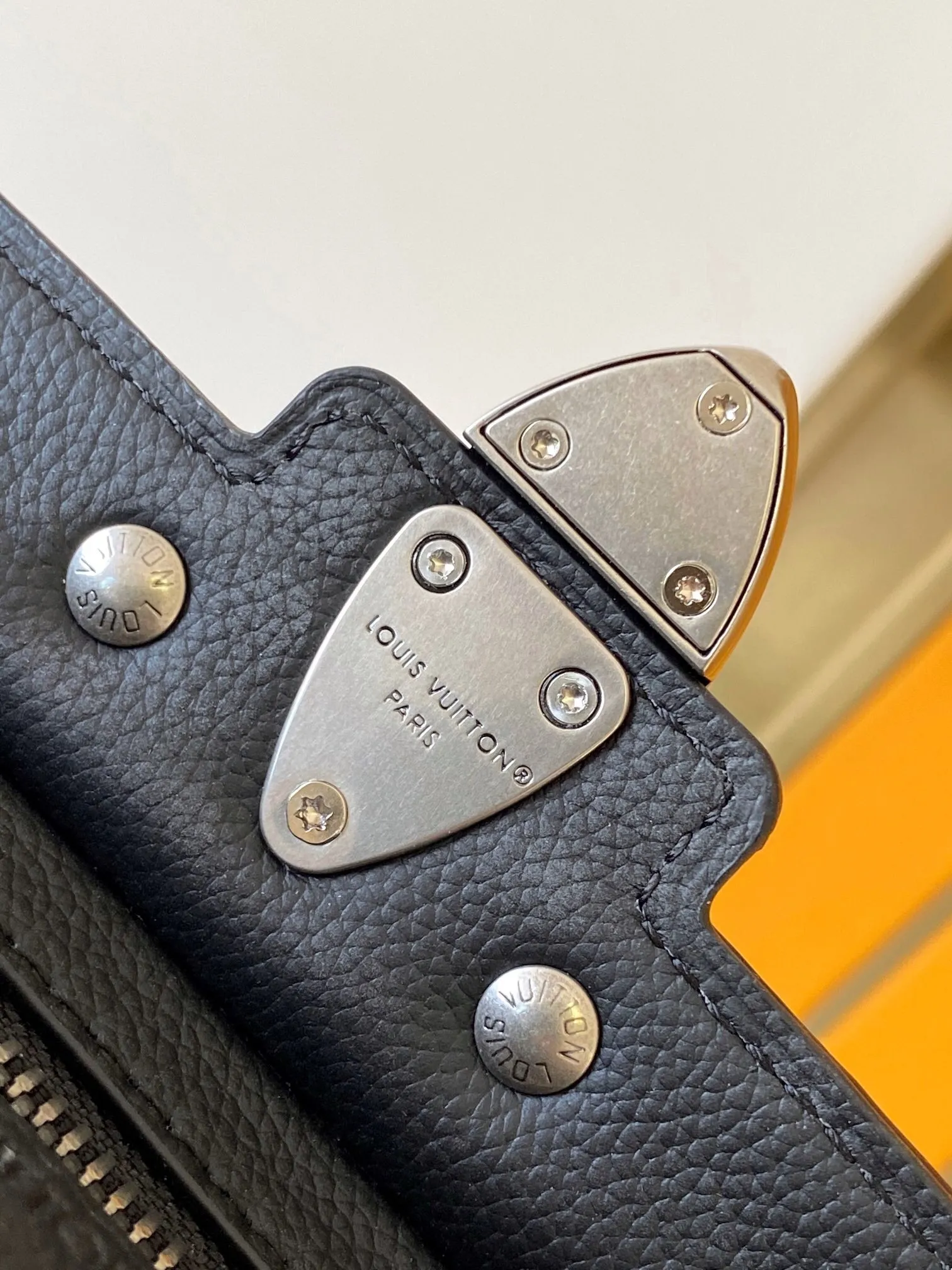 All categories 💚 Top version men’s bags 💚 LV 2024 official website new LV crossbody bag