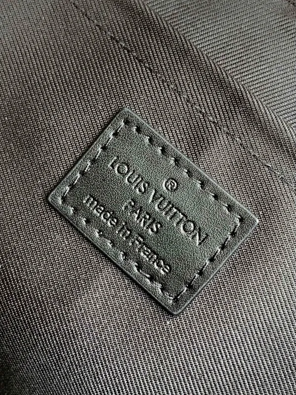 All categories 💚 Top version men’s bags 💚 LV 2025 official website new LV crossbody bag