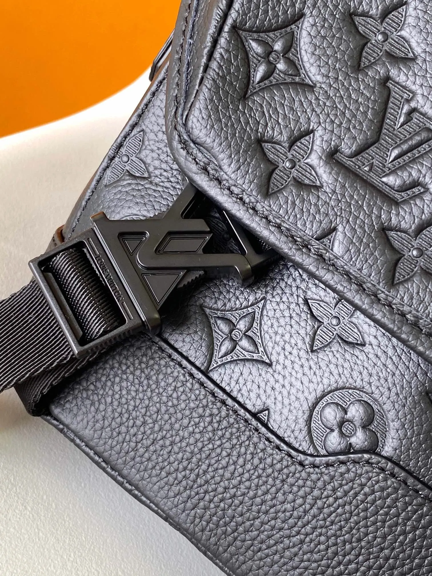 All categories 💚 Top version men’s bags 💚 LV 2024 official website new LV crossbody bag