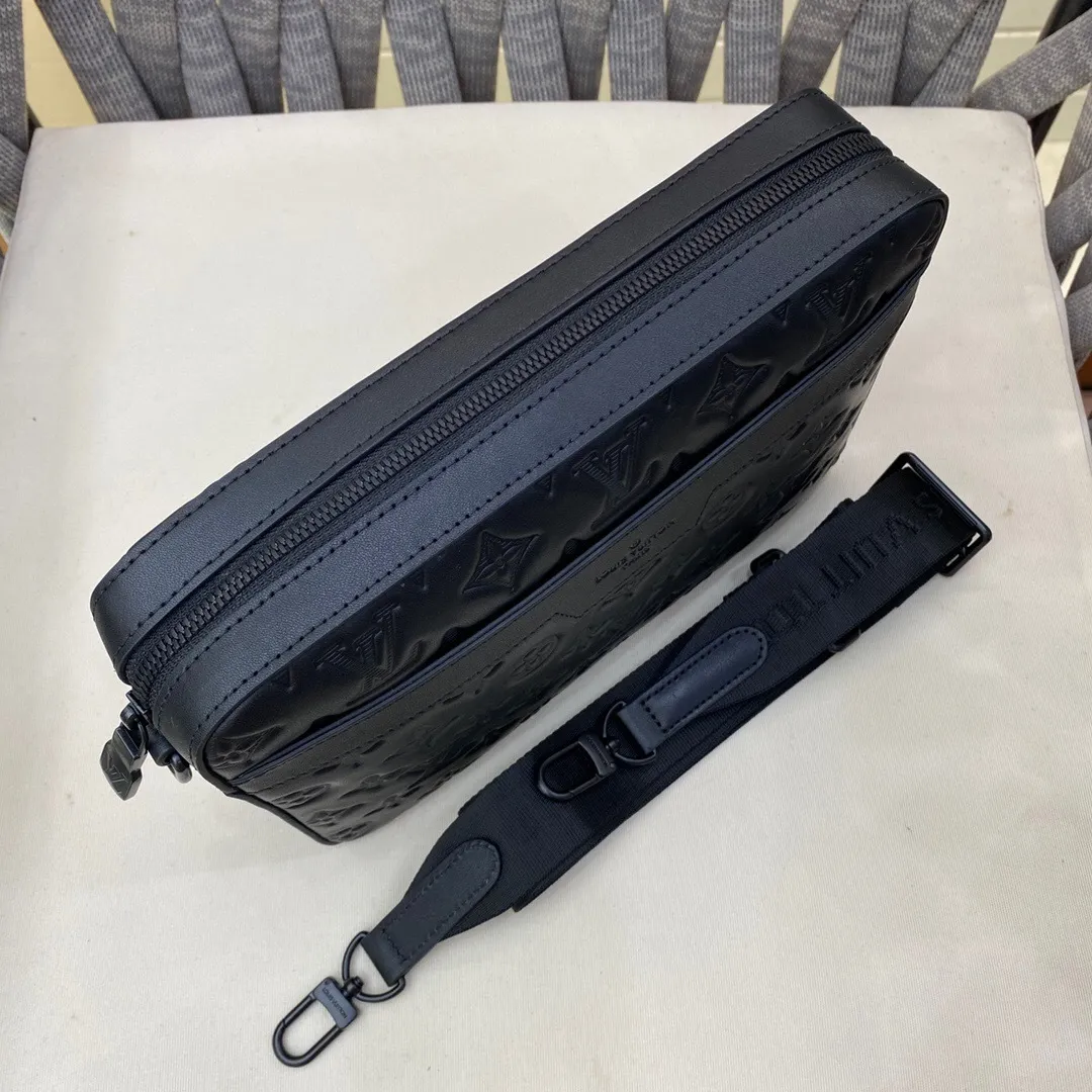 All categories 💚 Top version men’s bags 💚 LV 2024 new LV crossbody bag