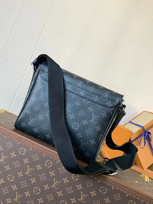 All categories 💚 Top version men’s bags 💚 LV 2024 official website new LV crossbody bag