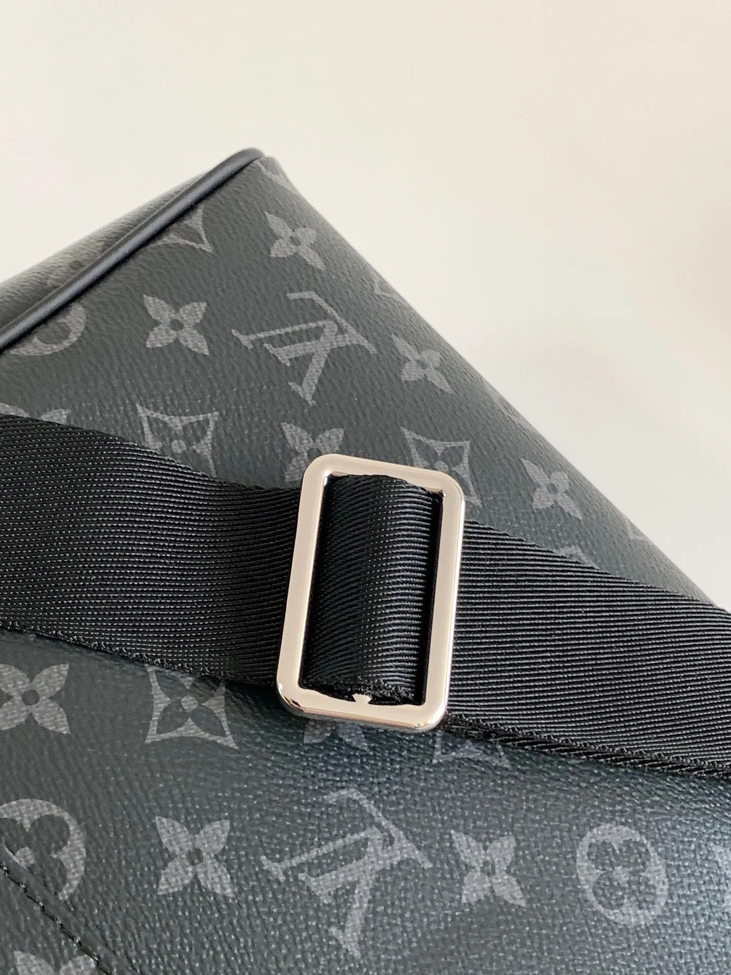 All categories 💚 Top version men’s bags 💚 LV 2024 official website new LV crossbody bag