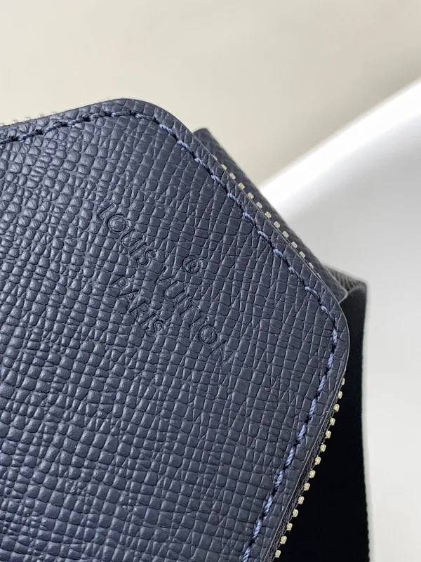 All categories 💚 Top version men’s bags 💚 LV 2025 official website new LV chest bag