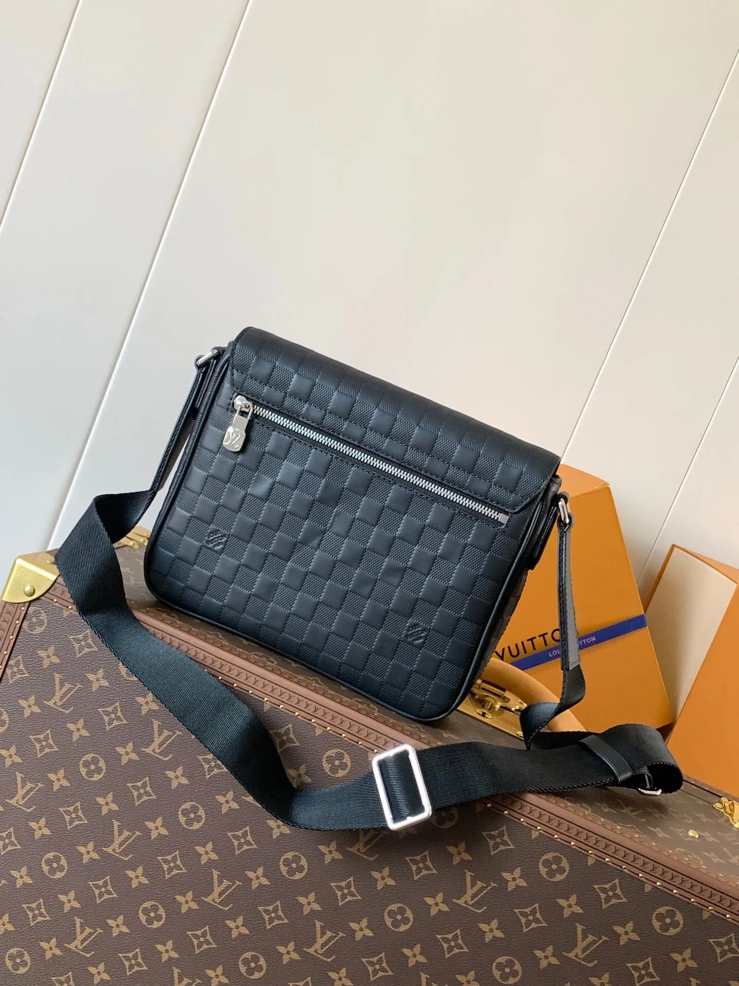 All categories 💚 Top version men’s bags 💚 LV 2024 official website new LV crossbody bag