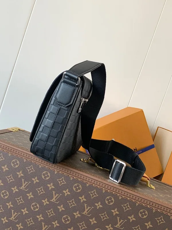 All categories 💚 Top version men’s bags 💚 LV 2024 official website new LV crossbody bag