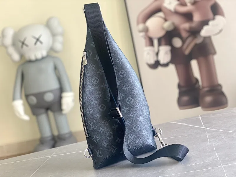 All categories 💚 Top version men’s bags 💚 LV 2024 official website new LV chest bag