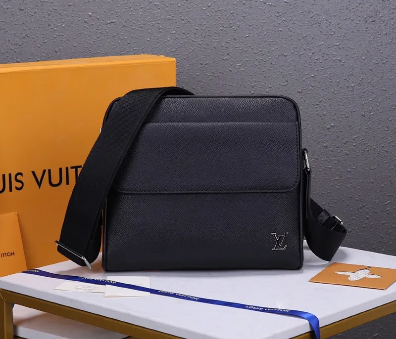 All categories 💚 Top version men's bag 💚 LV 58002500 2023 official LV crossbody bag LV men's crossbody bag 21.5-24-4.5