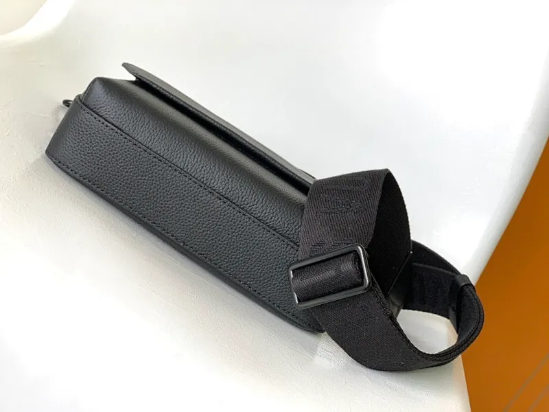 All categories 💚 Top version men’s bags 💚 LV 2024 official website new LV crossbody bag