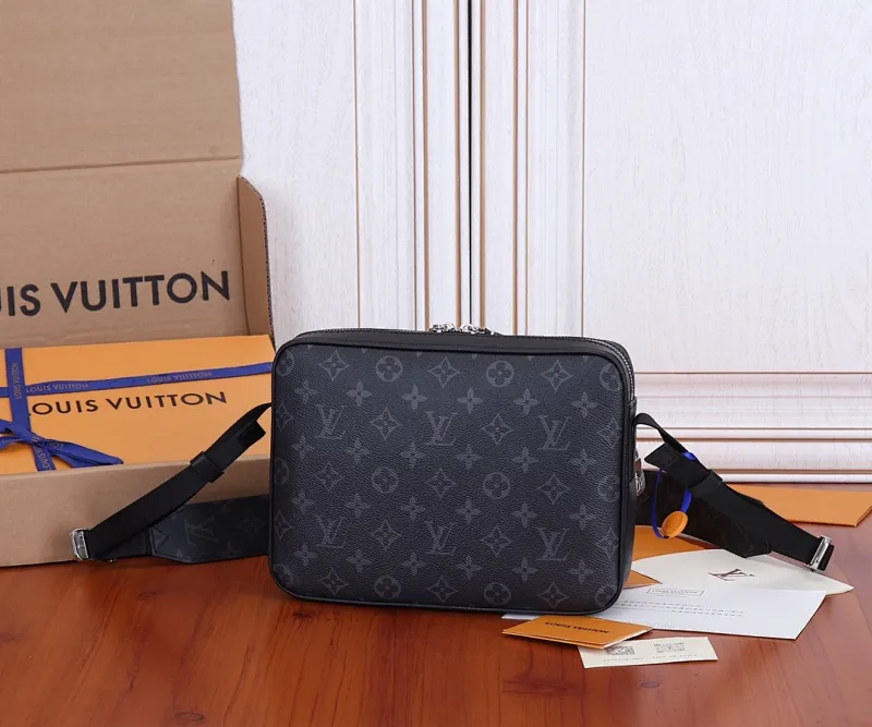 All categories 💚 Top version men’s bags 💚 LV 2023 new LV crossbody bag
