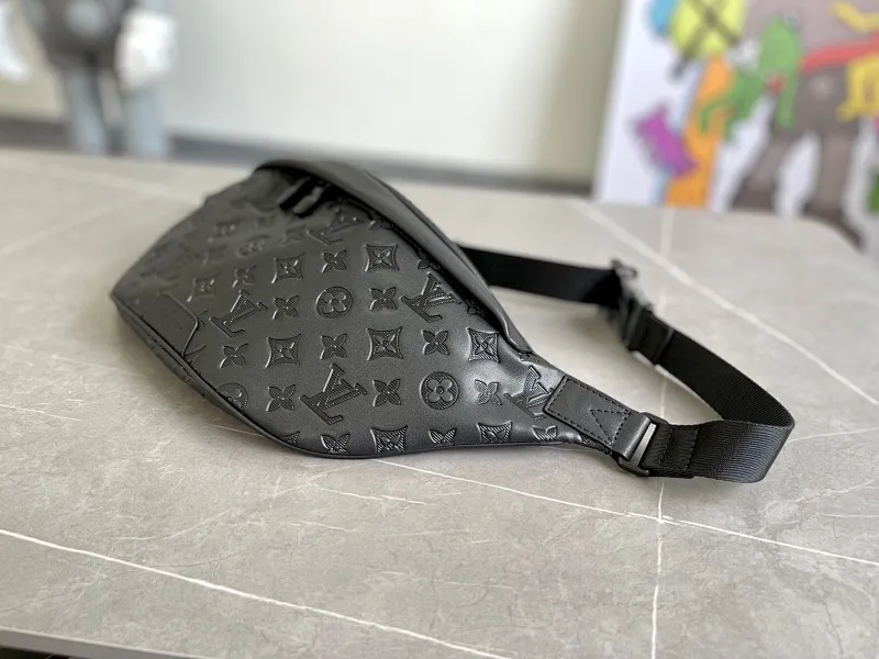 All categories 💚 Top version men’s bags 💚 LV 2025 official website new LV waist bag