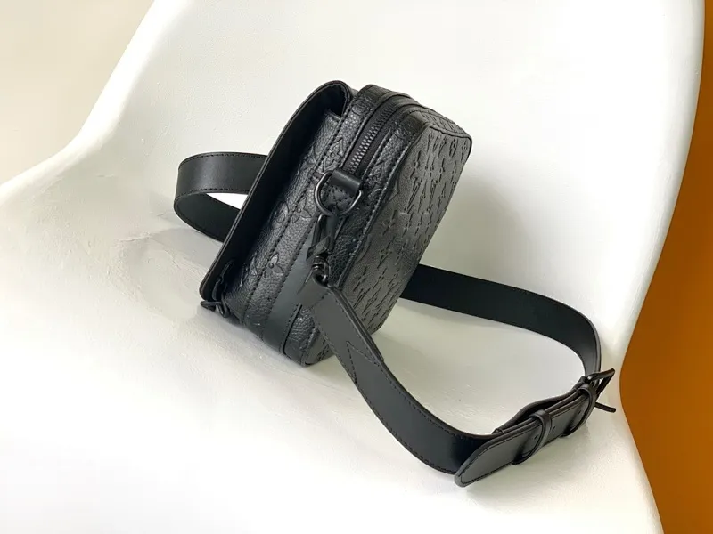 All categories 💚 Top version men’s bags 💚 LV 2023 new LV crossbody bag