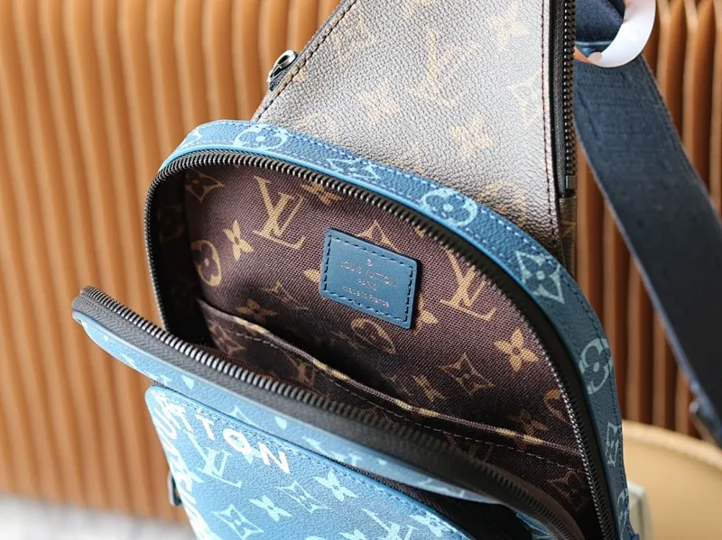All categories 💚 Top version men’s bags 💚 LV 2023 new LV chest bag