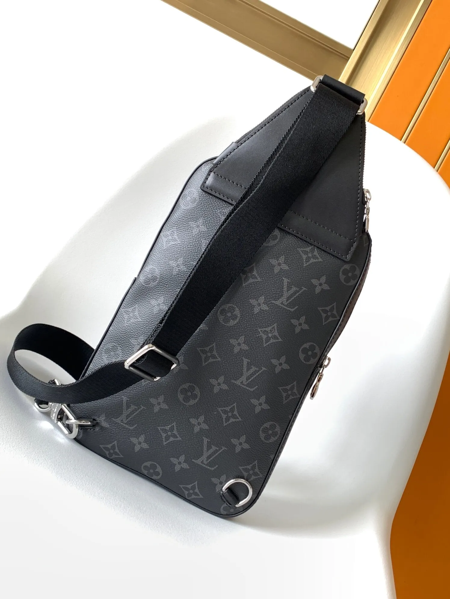 All categories 💚 Top version men’s bags 💚 LV 2025 official website new LV chest bag