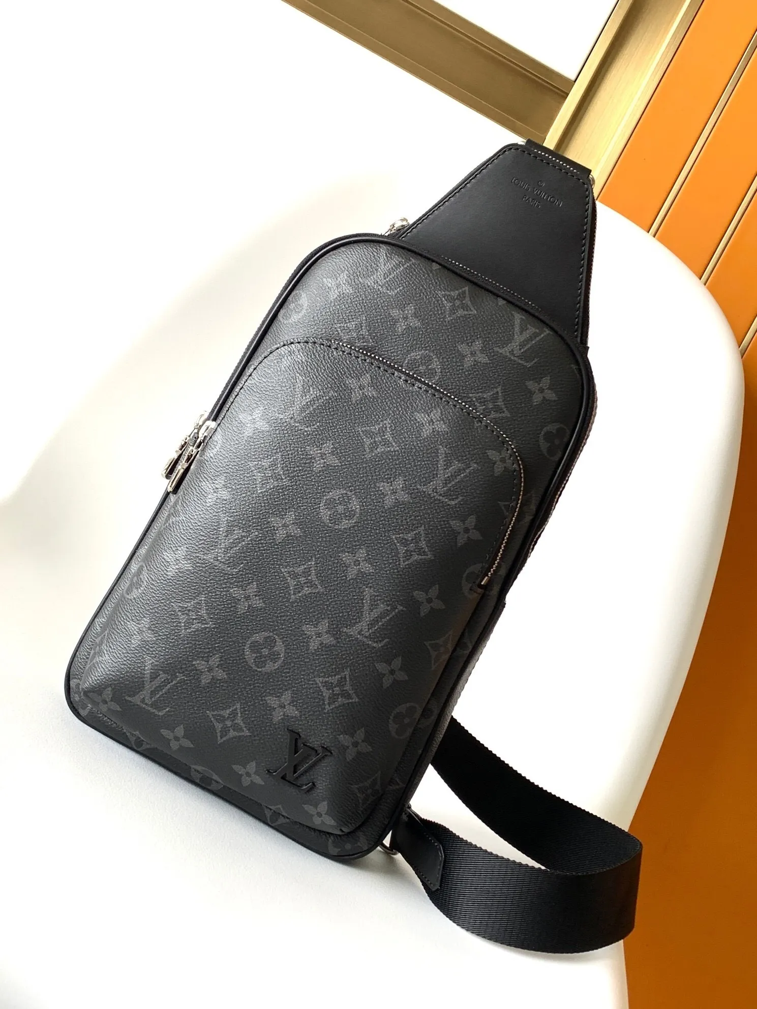 All categories 💚 Top version men’s bags 💚 LV 2025 official website new LV chest bag