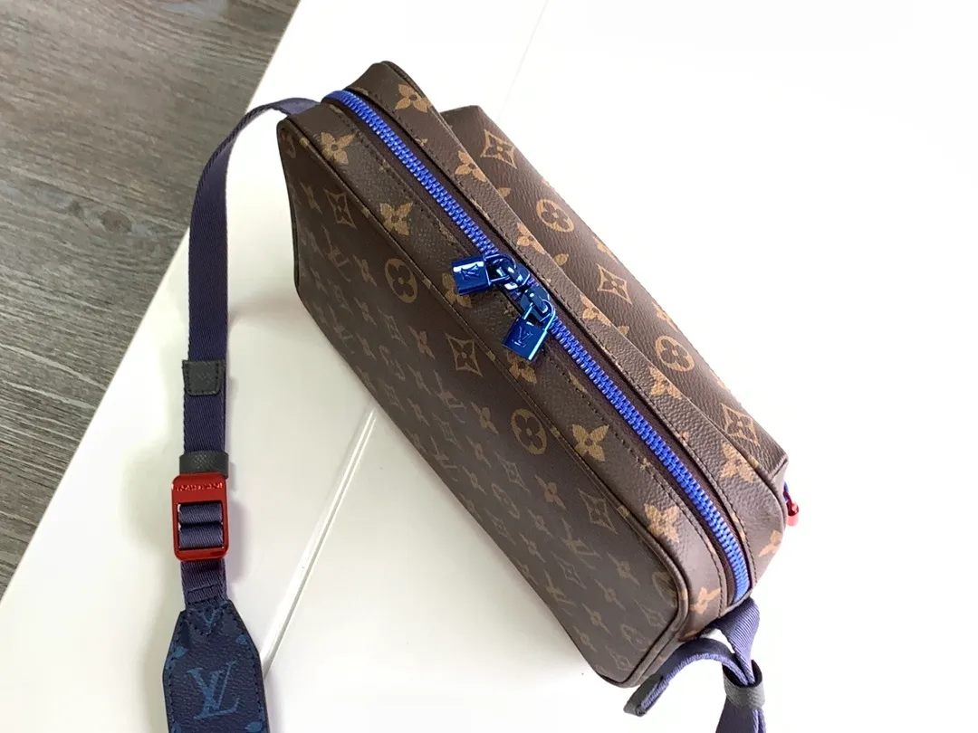 All categories 💚 Top version men’s bags 💚 LV 2024 new LV crossbody bag