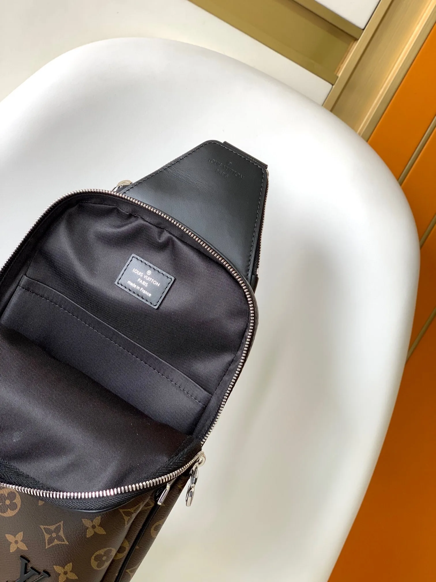 All categories 💚 Top version men’s bags 💚 LV 2025 official website new LV chest bag