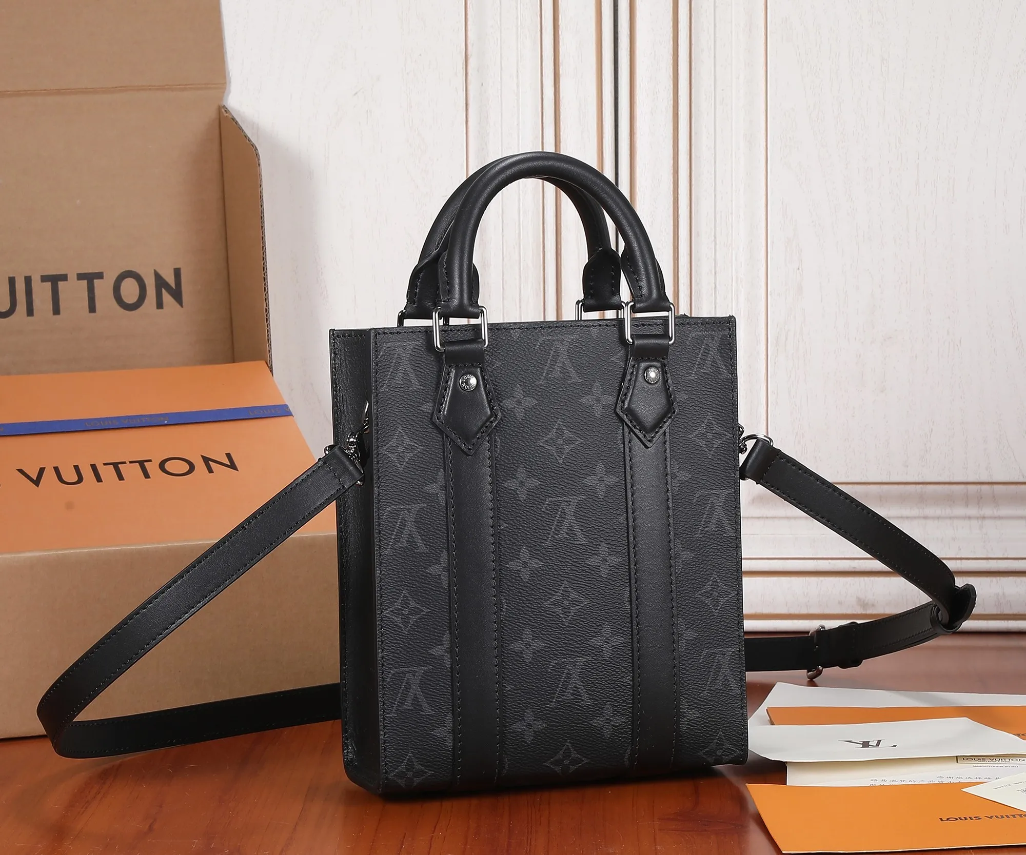 All categories 💚 Top version men’s bags 💚 LV 2023 new LV crossbody bag