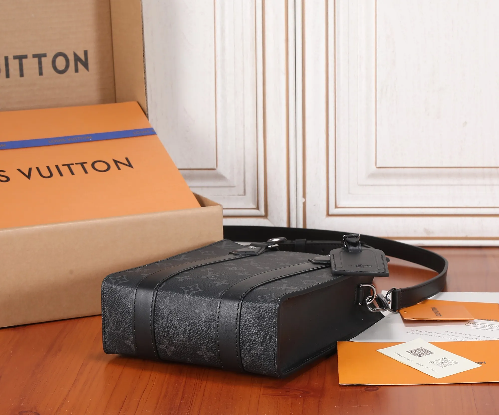 All categories 💚 Top version men’s bags 💚 LV 2023 new LV crossbody bag