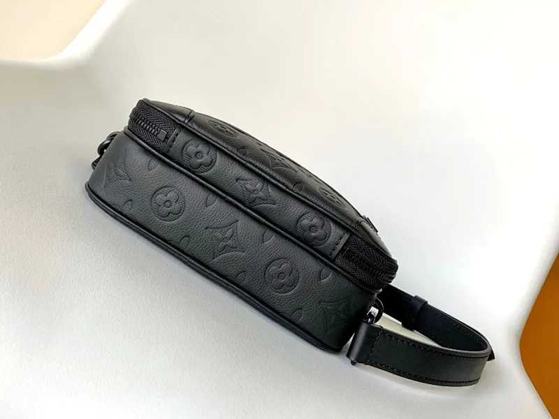 All categories 💚 Top version men’s bags 💚 LV 2025 official website new LV crossbody bag