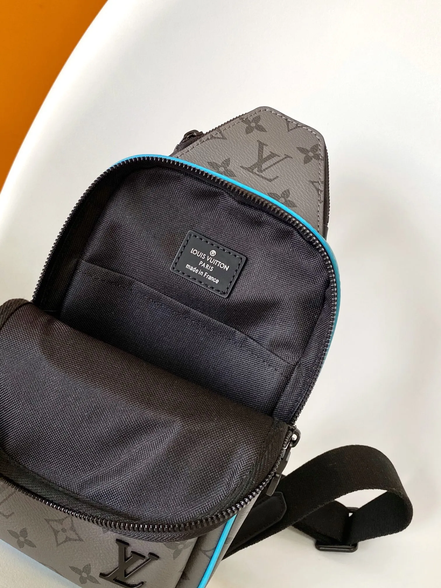 All categories 💚 Top version men’s bags 💚 LV 2025 official website new LV chest bag