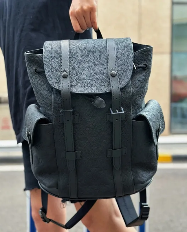 All categories 💚 Top version men’s bags 💚 LV 2024 official website new LV backpack