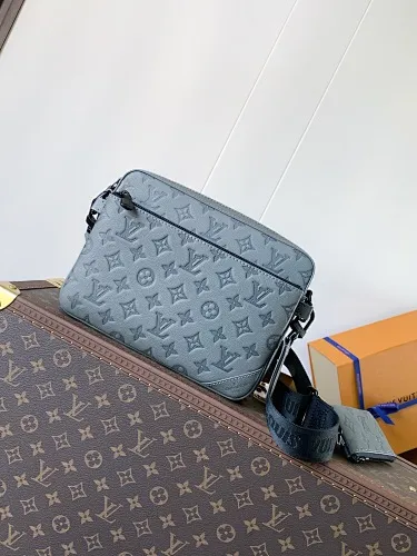 All categories 💚 Top version men’s bags 💚 LV 2024 official website new LV crossbody bag
